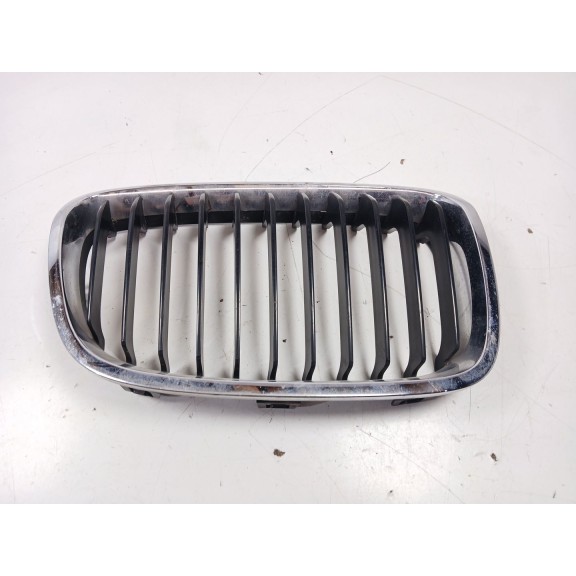 Recambio de rejilla delantera para bmw 1 (f20) 118 d referencia OEM IAM 7239022  