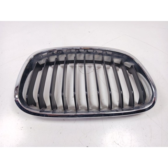 Recambio de rejilla delantera para bmw 1 (f20) 118 d referencia OEM IAM 7239022  