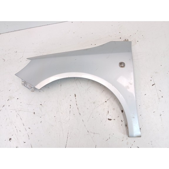 Recambio de aleta delantera izquierda para skoda roomster (5j7) 1.4 tdi referencia OEM IAM 5J0821021A  