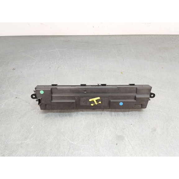 Recambio de mando climatizador para bmw 1 (f20) 118 d referencia OEM IAM   
