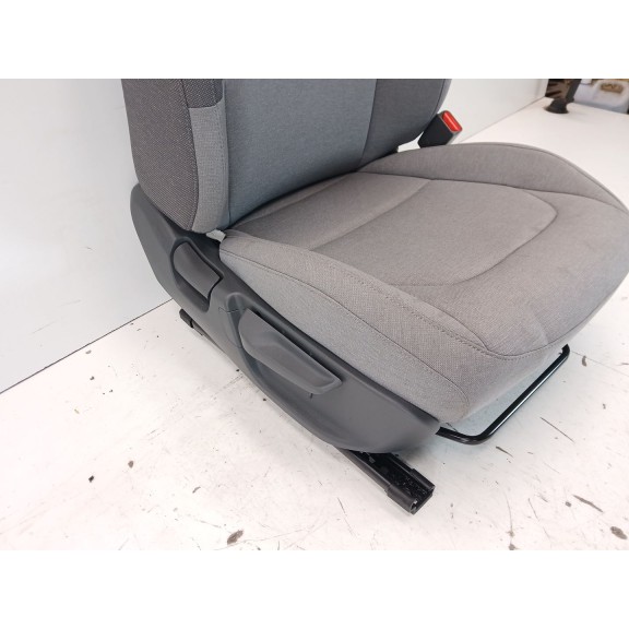Recambio de asiento delantero derecho para kia ev3 referencia OEM IAM   