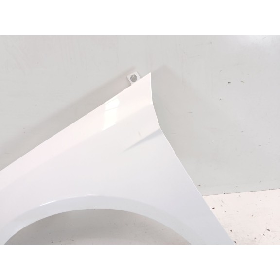 Recambio de aleta delantera izquierda para ford focus iii 1.5 tdci referencia OEM IAM 2171304  