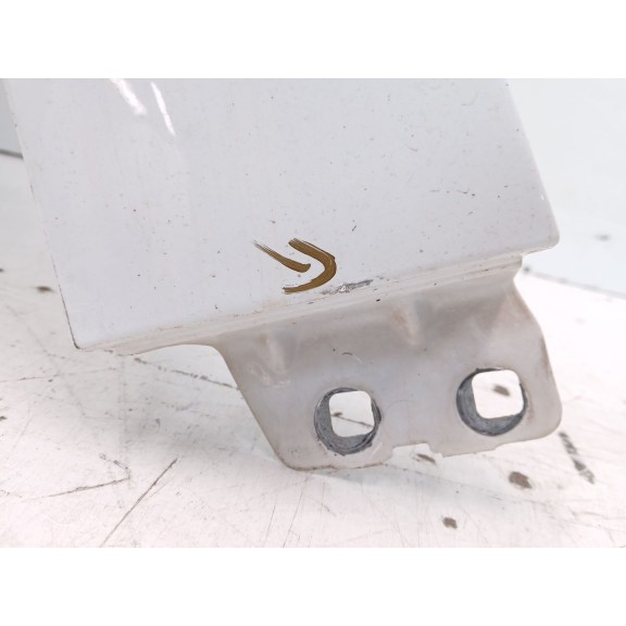 Recambio de aleta delantera izquierda para ford focus iii 1.5 tdci referencia OEM IAM 2171304  