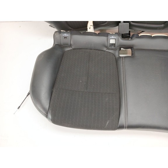 Recambio de asientos traseros para renault kadjar (ha_, hl_) 1.2 tce 130 referencia OEM IAM   