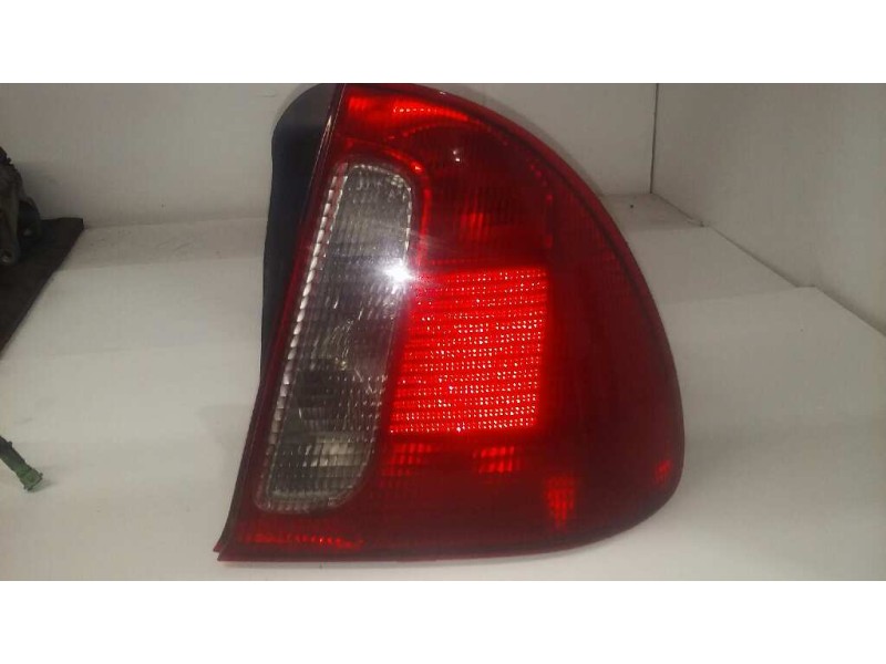 Recambio de piloto trasero derecho para mg serie 45 (rt) classic (4-ptas.) referencia OEM IAM   