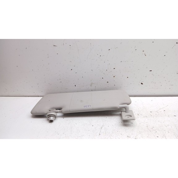 Recambio de parasol izquierdo para dacia spring ev (b6m1) referencia OEM IAM 964018122R  