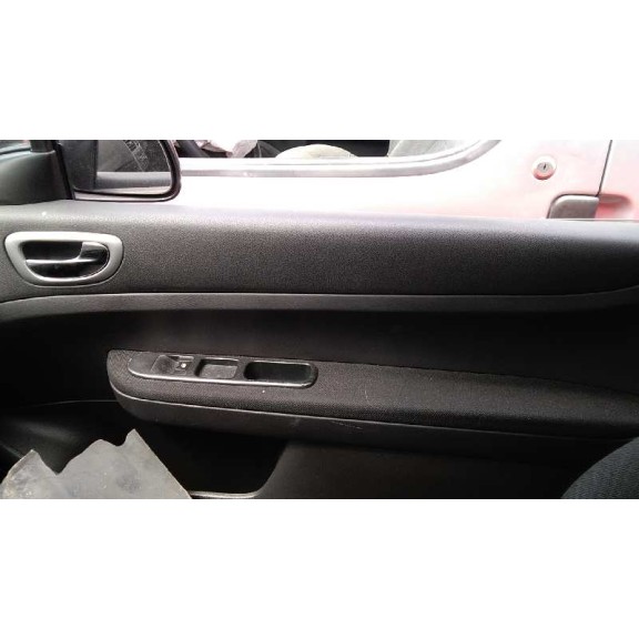 peugeot 307 (s1) del año 2004