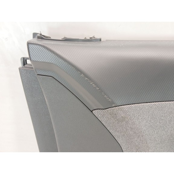 Recambio de guarnecido puerta delantera derecha para kia ev3 referencia OEM IAM 82320EV000  