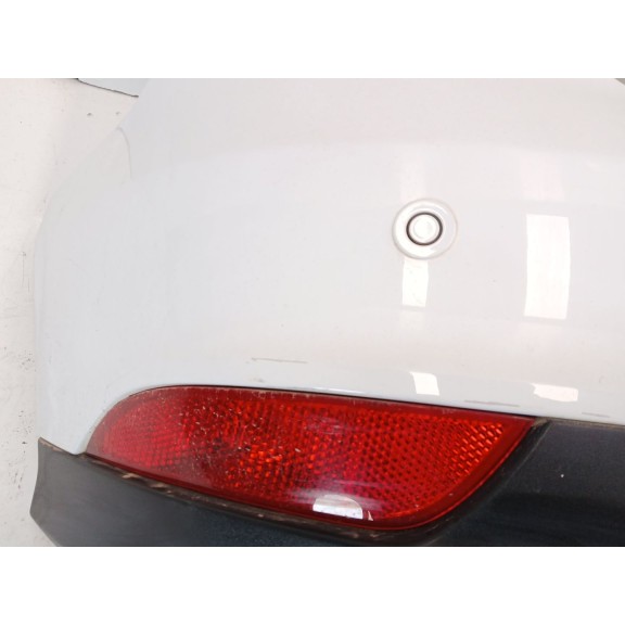 Recambio de paragolpes trasero para ford focus iii 1.5 tdci referencia OEM IAM 1877243 / 1872237  