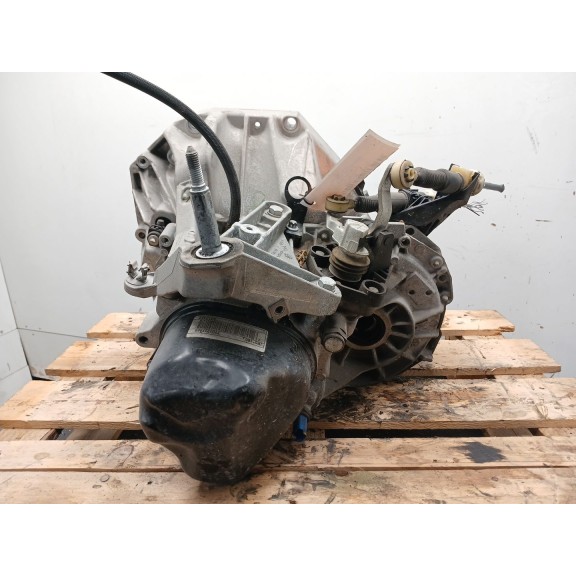 Recambio de caja cambios para dacia sandero (bs_) 1.5 dci referencia OEM IAM JR5166 / 7711368699 / 8201180964  