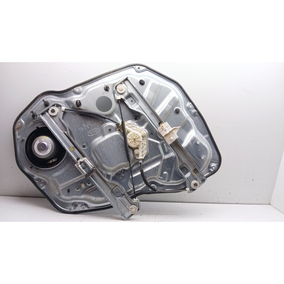 Recambio de elevalunas delantero derecho para kia sorento ii (xm) 2.2 crdi referencia OEM IAM 824022P011  