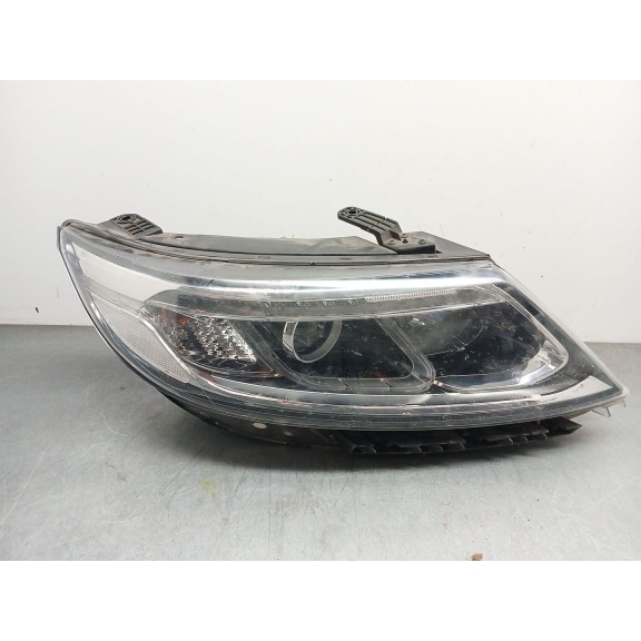 Recambio de faro derecho para kia sorento ii (xm) 2.2 crdi referencia OEM IAM 921022p550  