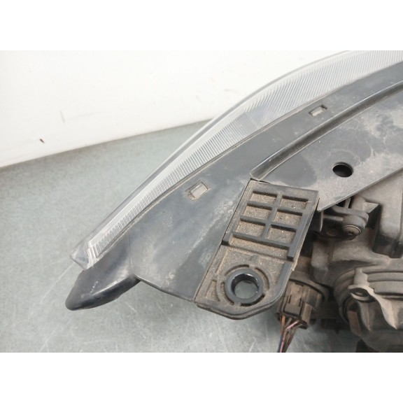 Recambio de faro izquierdo para kia sorento ii (xm) 2.2 crdi referencia OEM IAM 921012p550  