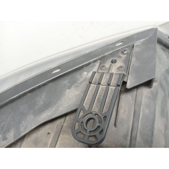 Recambio de faro izquierdo para kia sorento ii (xm) 2.2 crdi referencia OEM IAM 921012p550  