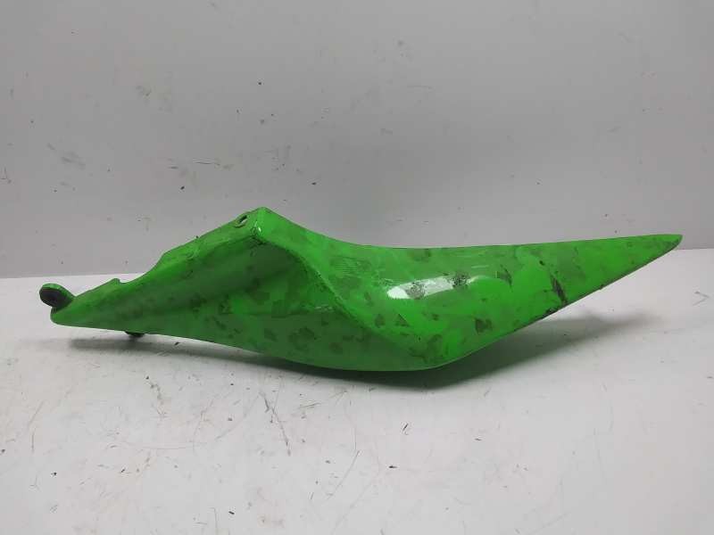 Recambio de plasticos para kawasaki ninja 250 r ninja 250 r referencia OEM IAM 360400062 360400062 COLIN DERECHO