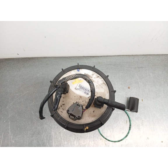 Recambio de bomba combustible para kia sorento ii (xm) 2.2 crdi referencia OEM IAM 311102W900  