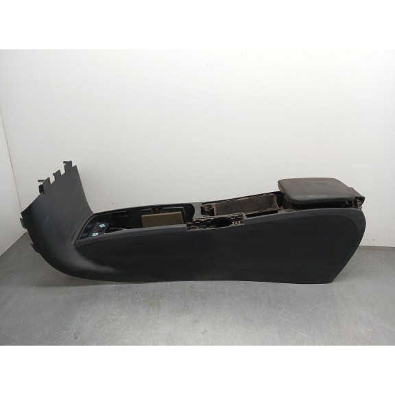 Recambio de apoyabrazos central para volvo c30 1.6 d referencia OEM IAM 30755375  