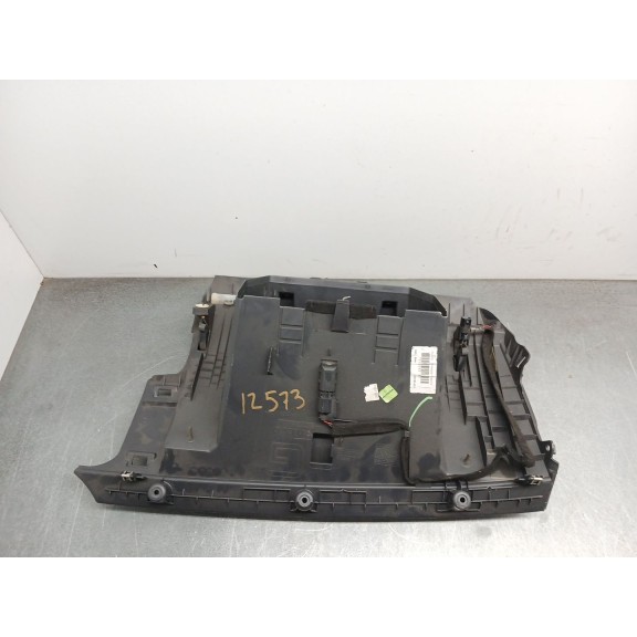 Recambio de guantera para volvo c30 1.6 d referencia OEM IAM 9123248  