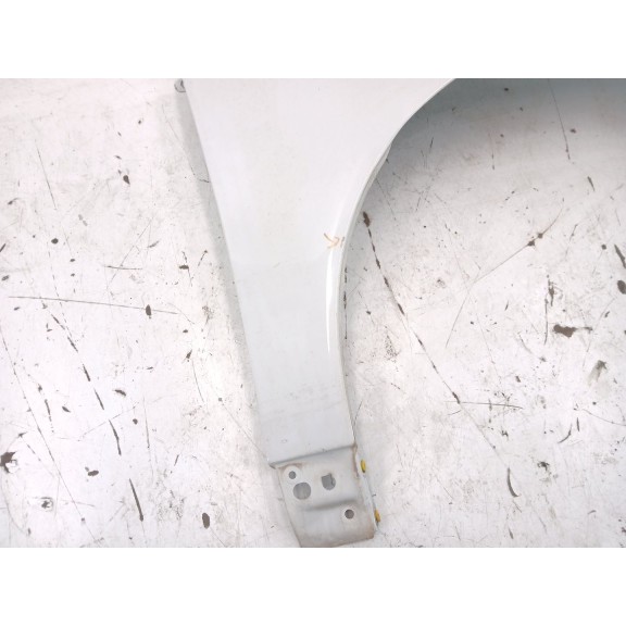 Recambio de aleta delantera derecha para volvo s40 berlina 1.6 diesel cat referencia OEM IAM 31278845  