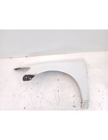 Recambio de aleta delantera izquierda para volvo s40 berlina 1.6 diesel cat referencia OEM IAM 31297540  