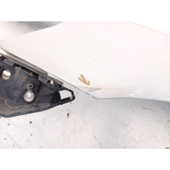 Recambio de aleta delantera izquierda para volvo s40 berlina 1.6 diesel cat referencia OEM IAM 31297540  