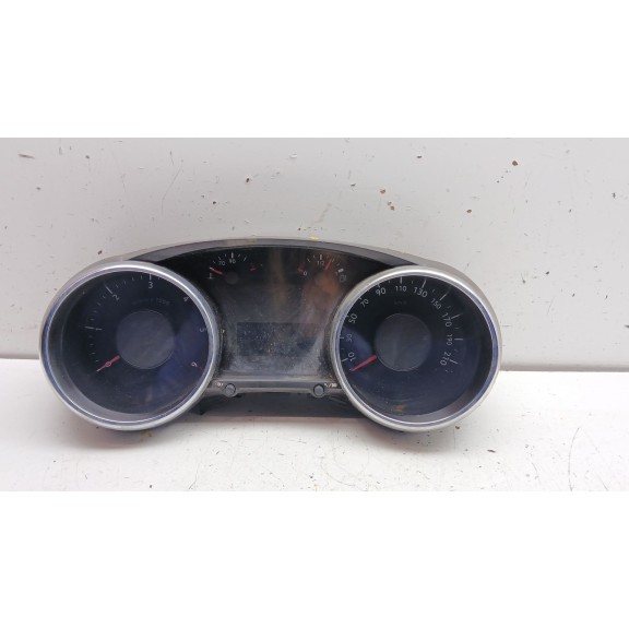 Recambio de cuadro instrumentos para peugeot 3008 confort referencia OEM IAM 9666174980  