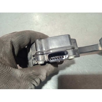Recambio de potenciometro pedal para toyota prius (nhw30) advance referencia OEM IAM 7811012010  7811012010
