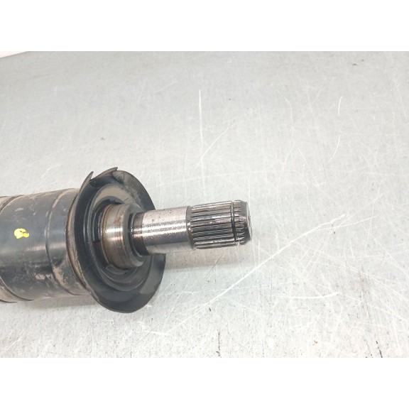 Recambio de transmision trasera izquierda para bmw serie 3 lim. (f30) 320i referencia OEM IAM 33207609351 7609351ai08 