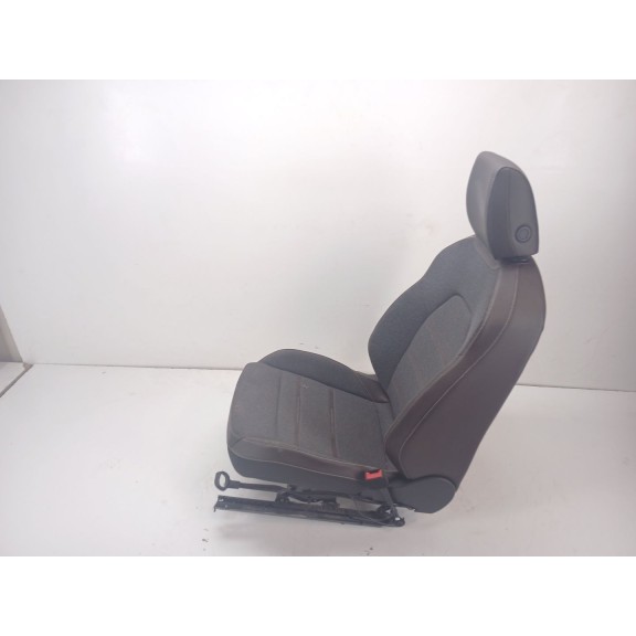 Recambio de asiento delantero derecho para seat leon (kl1) xcellence referencia OEM IAM   