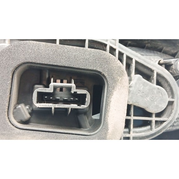 Recambio de piloto trasero derecho para opel combo e tour / life (k9) 1.5 referencia OEM IAM 9820554880  