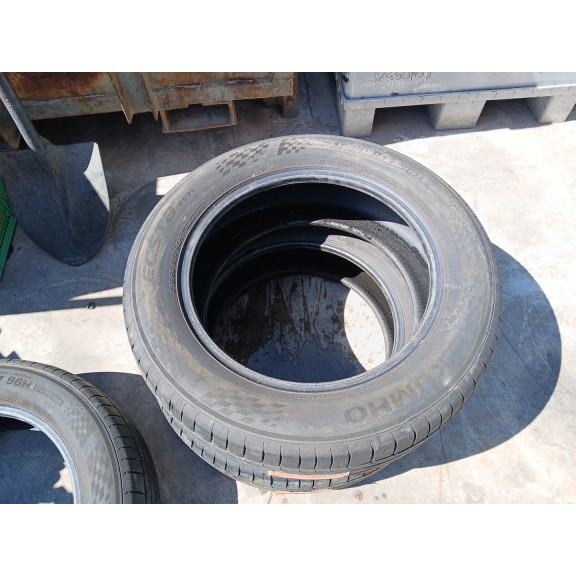 Recambio de neumatico para kia ev3 referencia OEM IAM 215-60-17 96H X2 KUMHO 2024