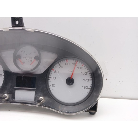 Recambio de cuadro instrumentos para peugeot partner tepee 1.6 hdi 90 4x4 referencia OEM IAM 5550013101  