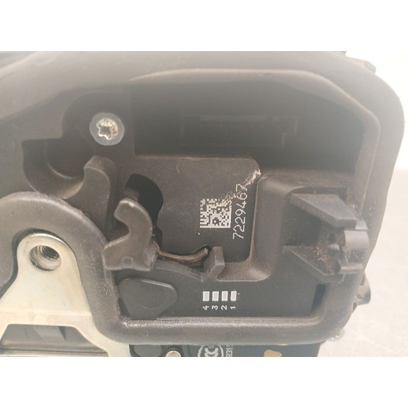 Recambio de cerradura puerta trasera izquierda para bmw 3 (e90) 320 d referencia OEM IAM 7229467  