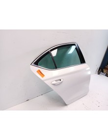 Recambio de puerta trasera derecha para skoda octavia iv (nx3, nn3, pv3) 1.5 tsi referencia OEM IAM 5E6833052B   2