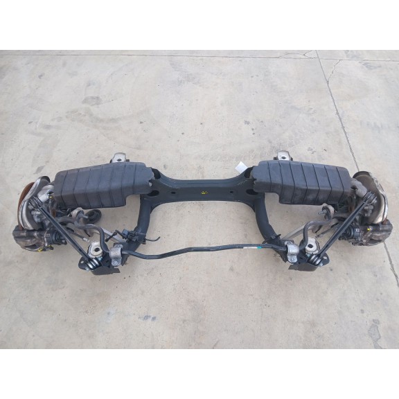 Recambio de puente trasero para audi a4 berlina (8w2) advanced edition referencia OEM IAM   