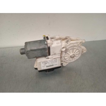 Recambio de motor elevalunas delantero izquierdo para bmw x3 (e83) 2.0i referencia OEM IAM 6925963 69259631 6 PINS