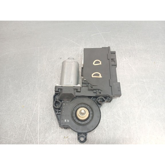 Recambio de motor elevalunas delantero derecho para porsche cayenne (9pa) 3.2 referencia OEM IAM 3d1959792e  