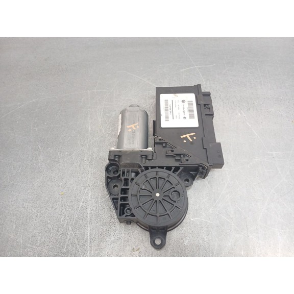 Recambio de motor elevalunas trasero derecho para porsche cayenne (9pa) 3.2 referencia OEM IAM 7l0959794a  