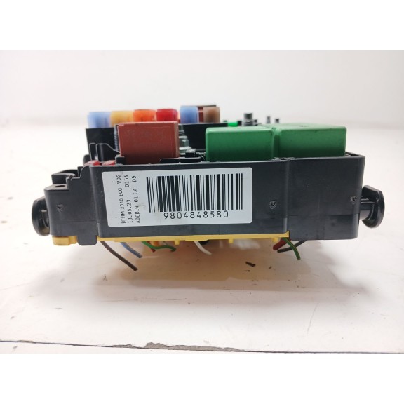 Recambio de caja reles / fusibles para opel combo furgoneta/monovolumen (k9) 1.5 d referencia OEM IAM 9804848580  