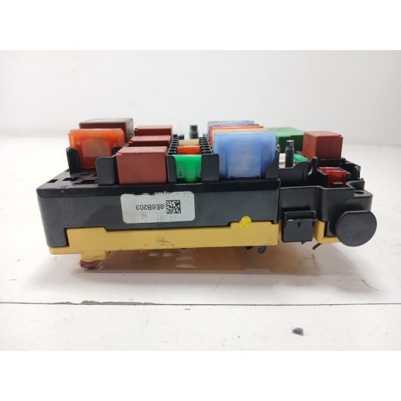 Recambio de caja reles / fusibles para opel combo furgoneta/monovolumen (k9) 1.5 d referencia OEM IAM 9804848580  