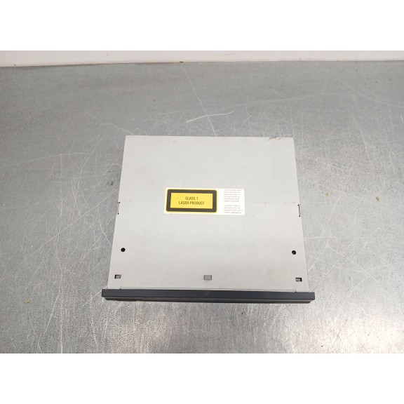 Recambio de sistema dvd para porsche cayenne (9pa) 3.2 referencia OEM IAM 7l5919969  