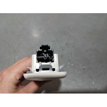 Recambio de luz interior para ford c-max titanium referencia OEM IAM BM5113776FC  