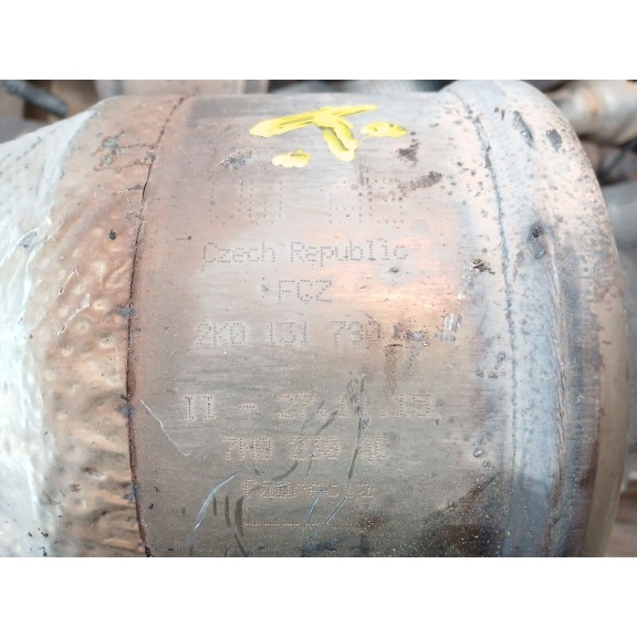 Recambio de catalizador para skoda yeti (5l) 2.0 tdi referencia OEM IAM 2K0131780B  