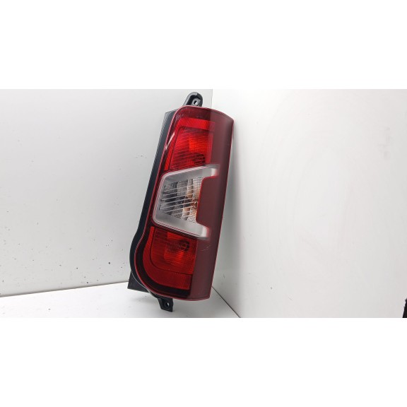 Recambio de piloto trasero derecho para opel combo e tour / life (k9) 1.5 referencia OEM IAM 9820554880  