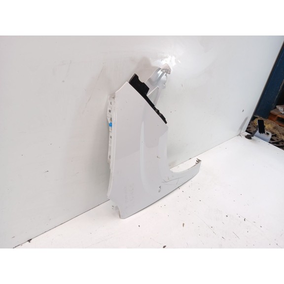 Recambio de aleta delantera derecha para opel combo e tour / life (k9) 1.5 referencia OEM IAM 9816482380  