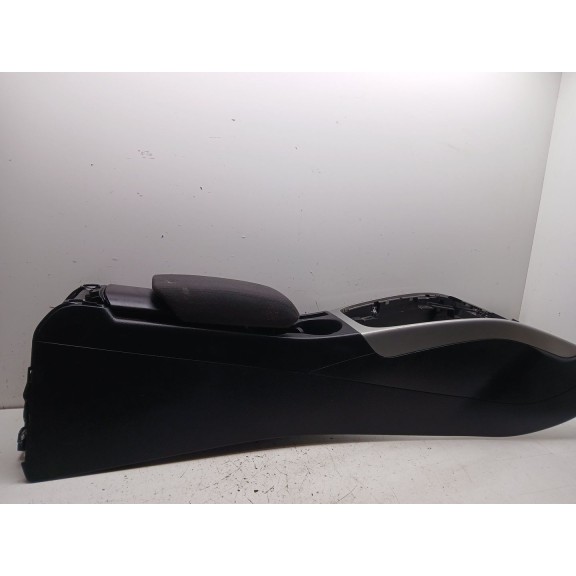 Recambio de apoyabrazos central para audi a4 b8 avant (8k5) 2.0 tdi referencia OEM IAM 8k0864981d  