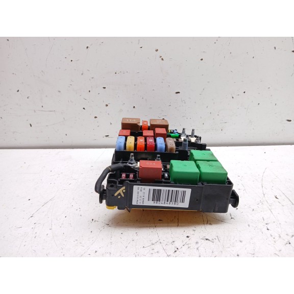 Recambio de caja reles / fusibles para opel combo e tour / life (k9) 1.5 referencia OEM IAM 9804848580  