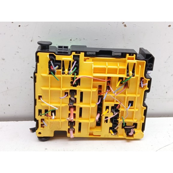 Recambio de caja reles / fusibles para opel combo e tour / life (k9) 1.5 referencia OEM IAM 9804848580  