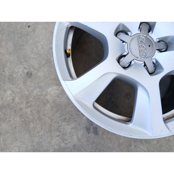 Recambio de llanta para audi a4 b8 avant (8k5) 2.0 tdi referencia OEM IAM 8K0601025F  16 pulgadas