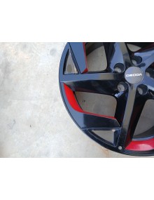 Recambio de llanta para omoda 5 referencia OEM IAM 203000450AA x1 18 pulgadas 2